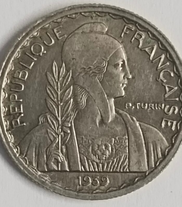 French Indo China 10 Cents coin 1939 - 1940