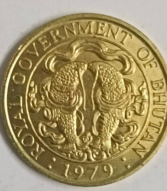 Bhutan 25 chetrum 1979 unc world coin golden fishes