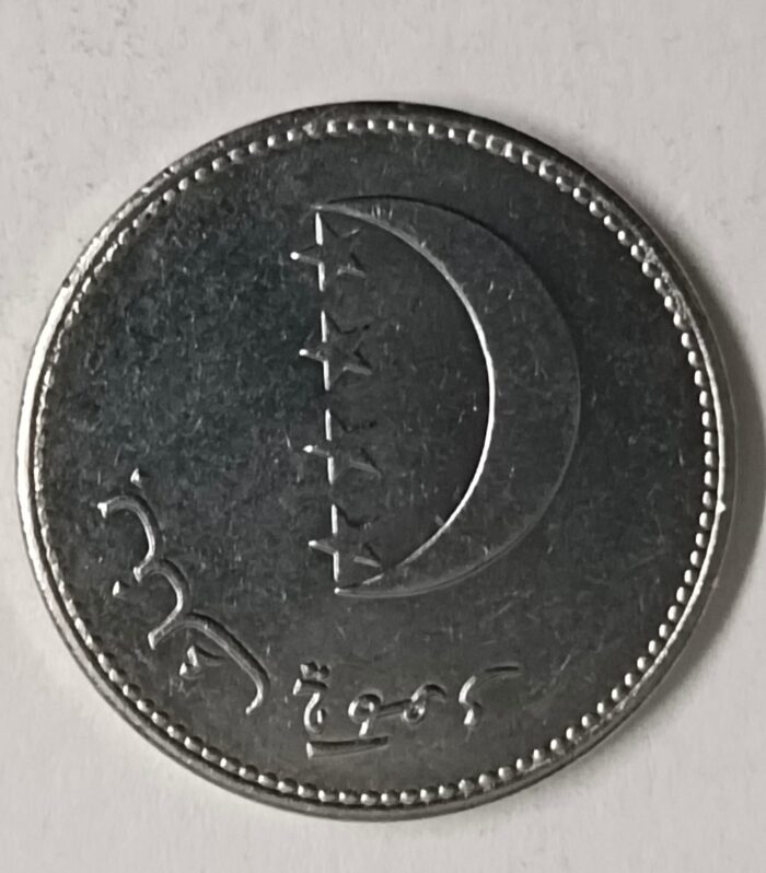 Comoros 10 francs 2001 unc world coin