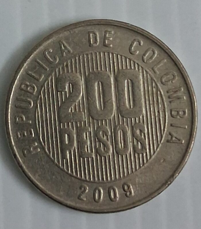 Colombia 200 pesos coin 2009