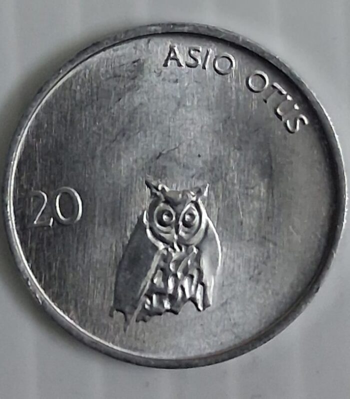 Slovenia 20 Stotinov world coin Owl
