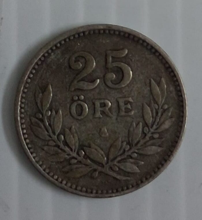 Sweden 25 Ore world coin Silver 1919